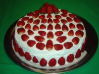 Bolo de morango c/ chantilly